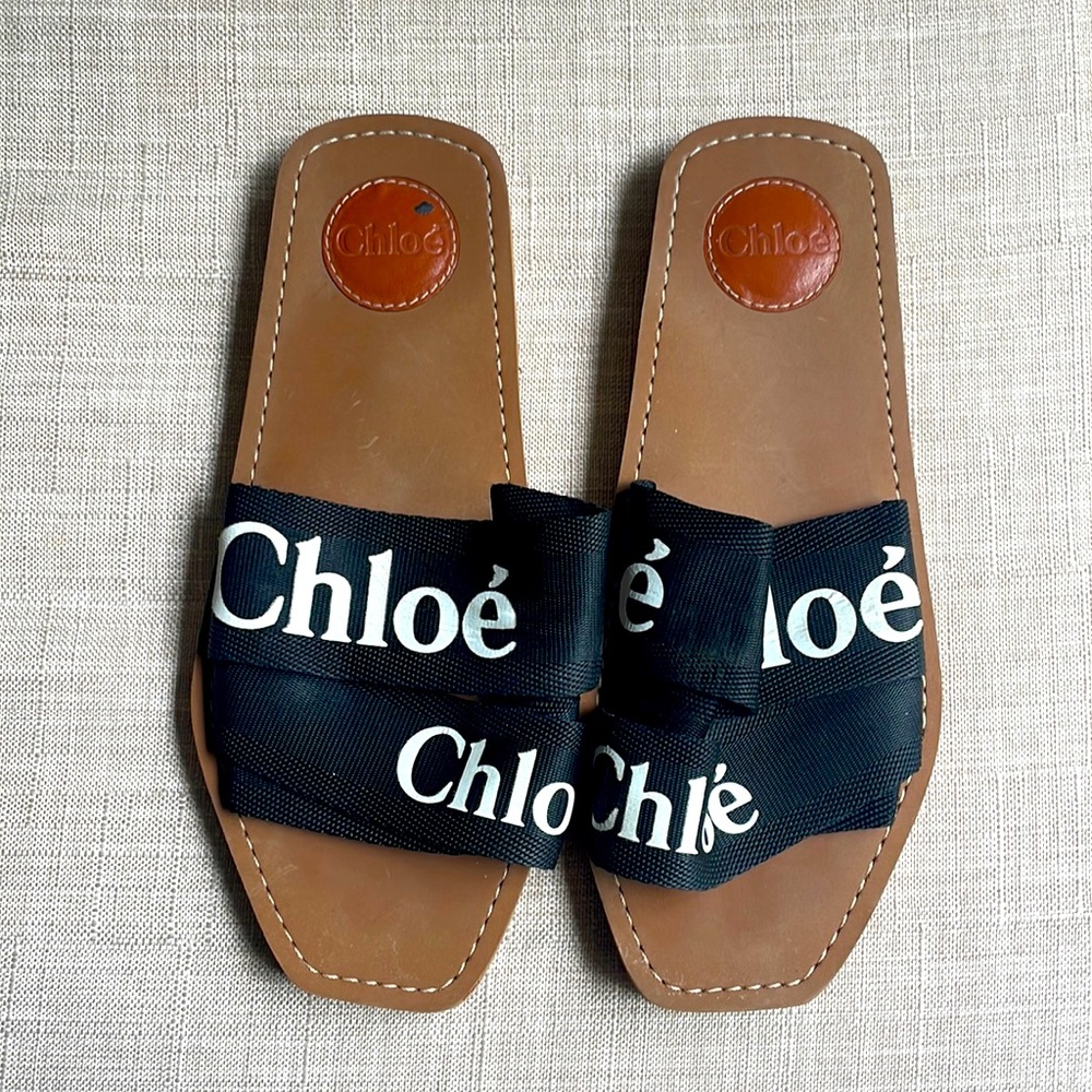 Chloe Women’s Sandals Size 9 black